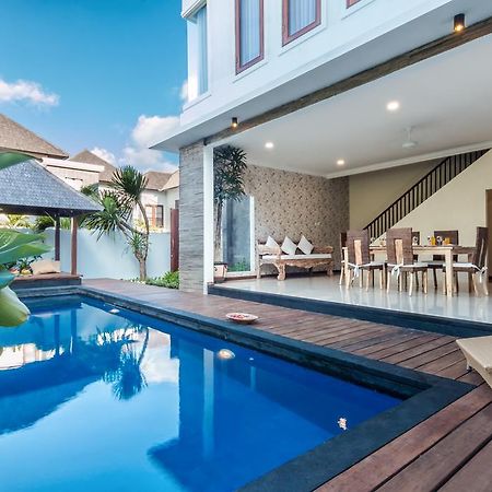 The Kamojang Jimbaran Villa Kuta Lombok Eksteriør bilde