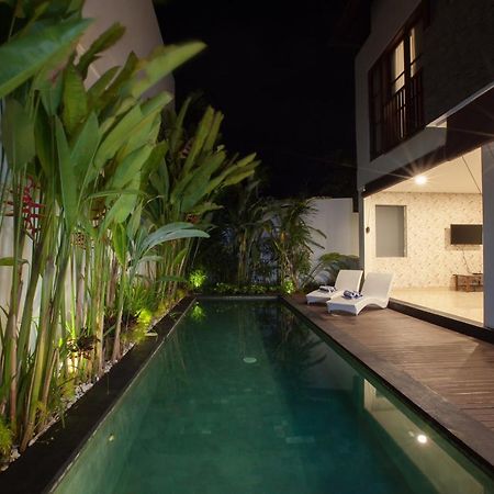 The Kamojang Jimbaran Villa Kuta Lombok Eksteriør bilde