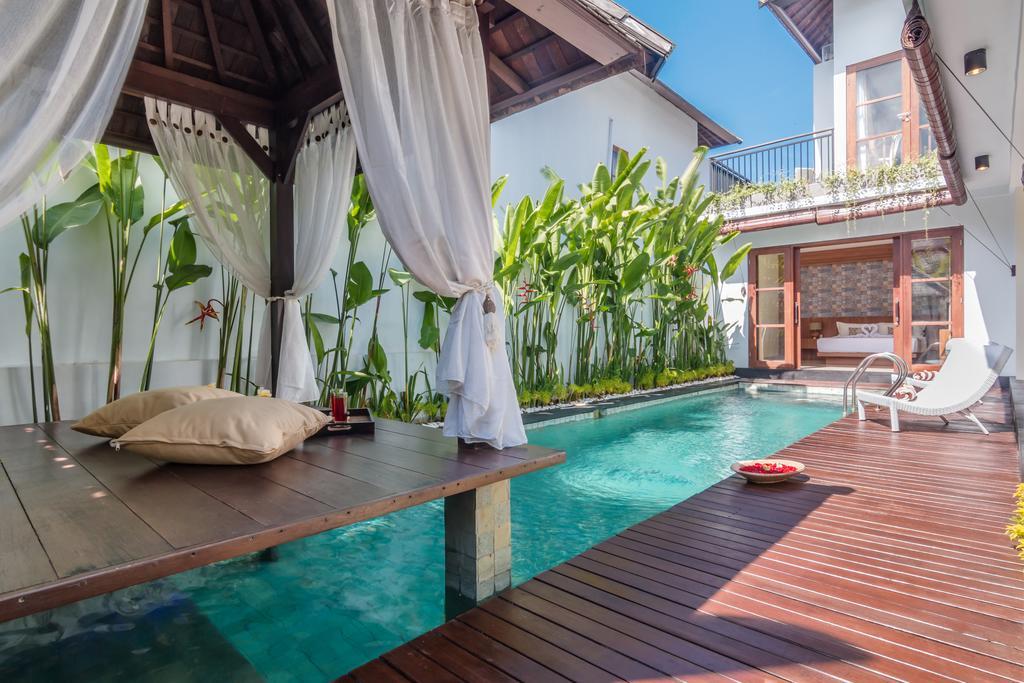 The Kamojang Jimbaran Villa Kuta Lombok Eksteriør bilde