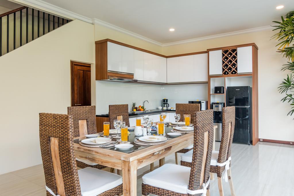 The Kamojang Jimbaran Villa Kuta Lombok Eksteriør bilde