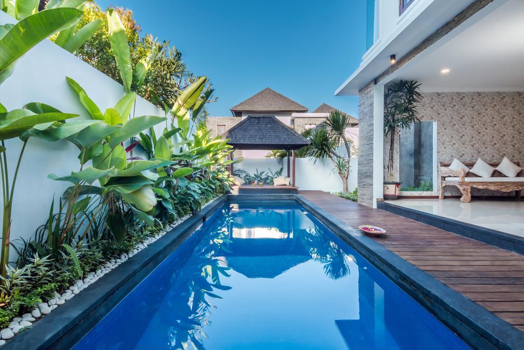 The Kamojang Jimbaran Villa Kuta Lombok Eksteriør bilde