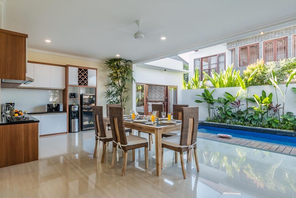 The Kamojang Jimbaran Villa Kuta Lombok Eksteriør bilde