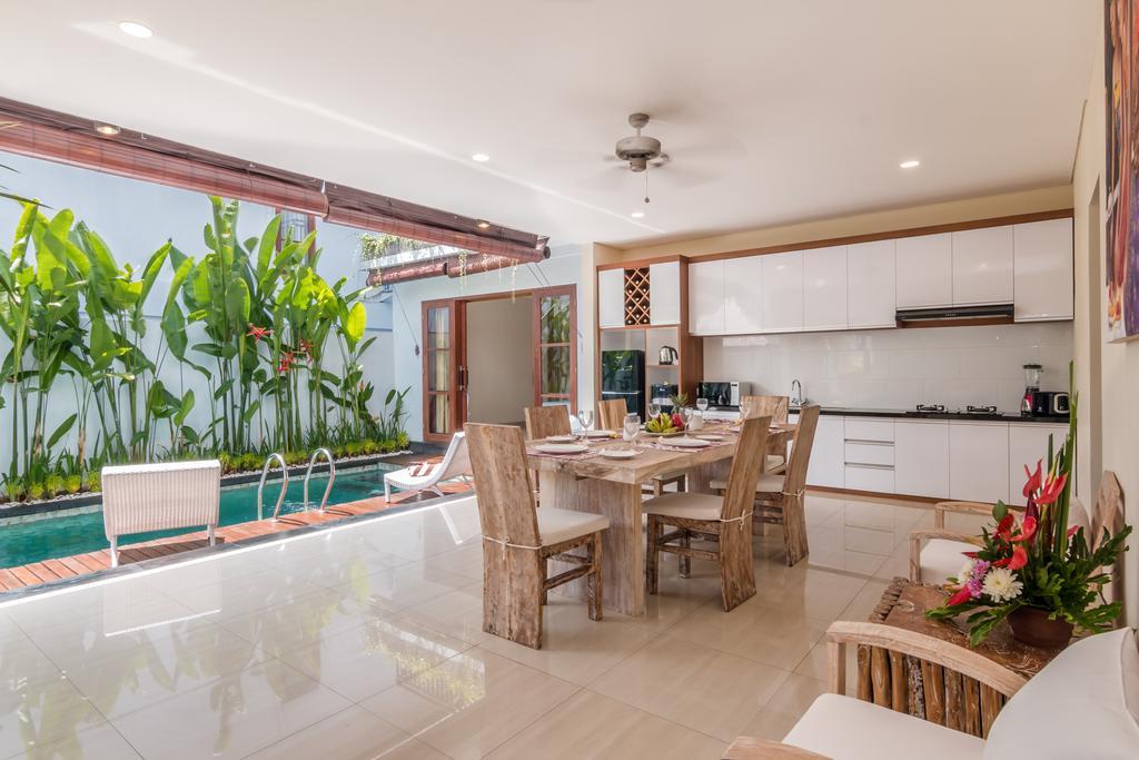 The Kamojang Jimbaran Villa Kuta Lombok Eksteriør bilde