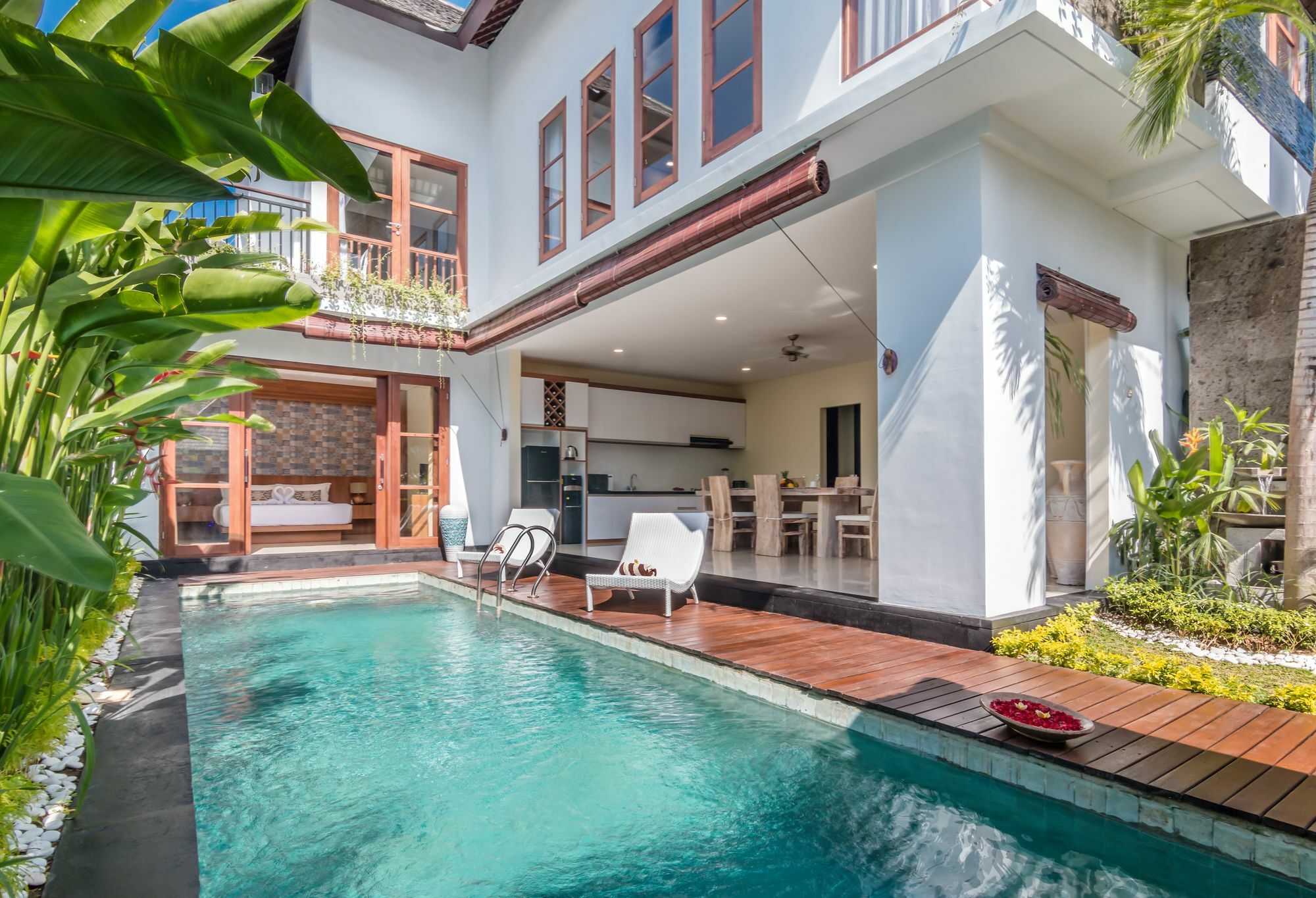 The Kamojang Jimbaran Villa Kuta Lombok Eksteriør bilde